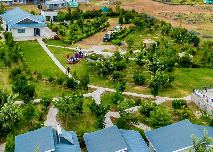 Rianta Hills Mara Resort
